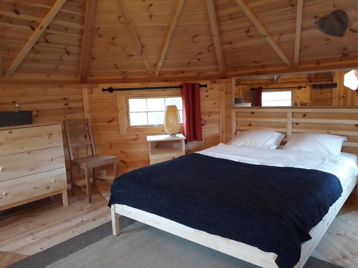 Camping Le Vallage Attigny ภายนอก รูปภาพ
